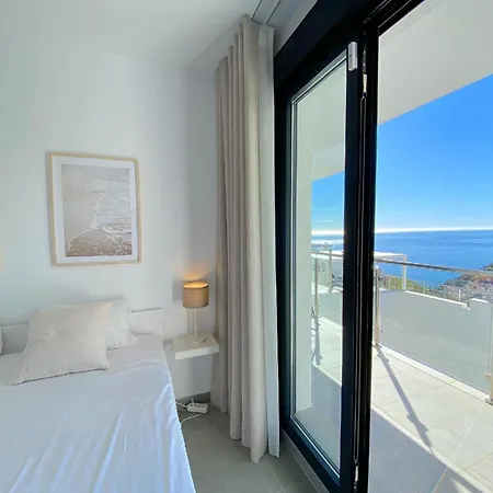 Fuer 4 Personen Ca 90 Qm In Nerja, Andalusien Costa Del Sol * نيرخا